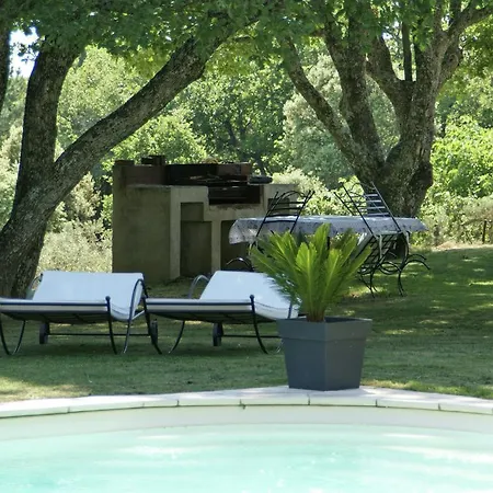 Vila Detached With Enclosed Beautiful Garden Reillanne